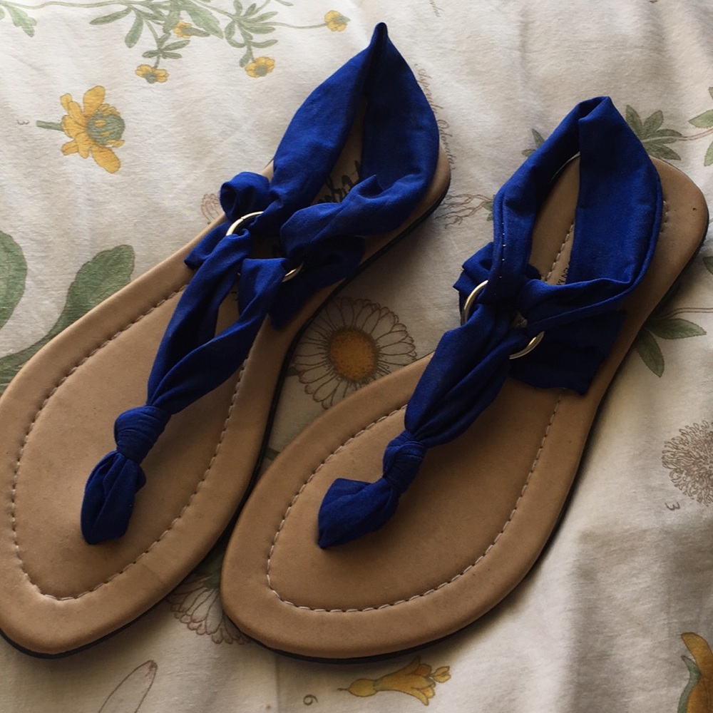 sandals - Picture 1 of 1